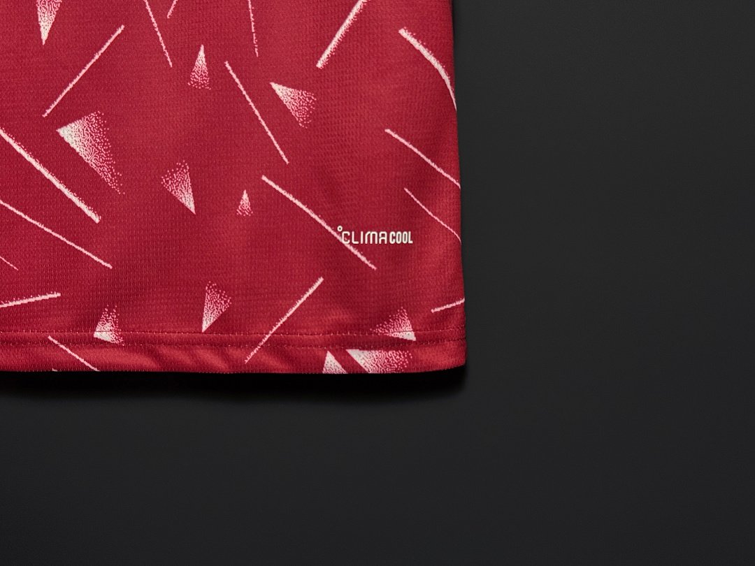 2026/27 Liverpool Home Football Jersey