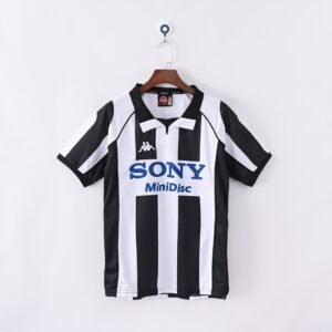 1997/98 Juventus Home Retro Football Jersey