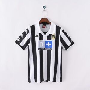 1999/00 Juventus Home Retro Football Jersey