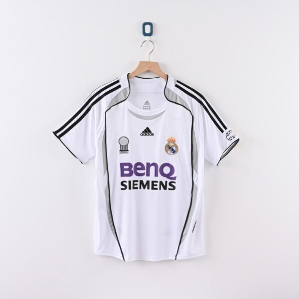 2006/07 Real Madrid Home Retro Football Jersey — FUTVEXA catalogue product photo