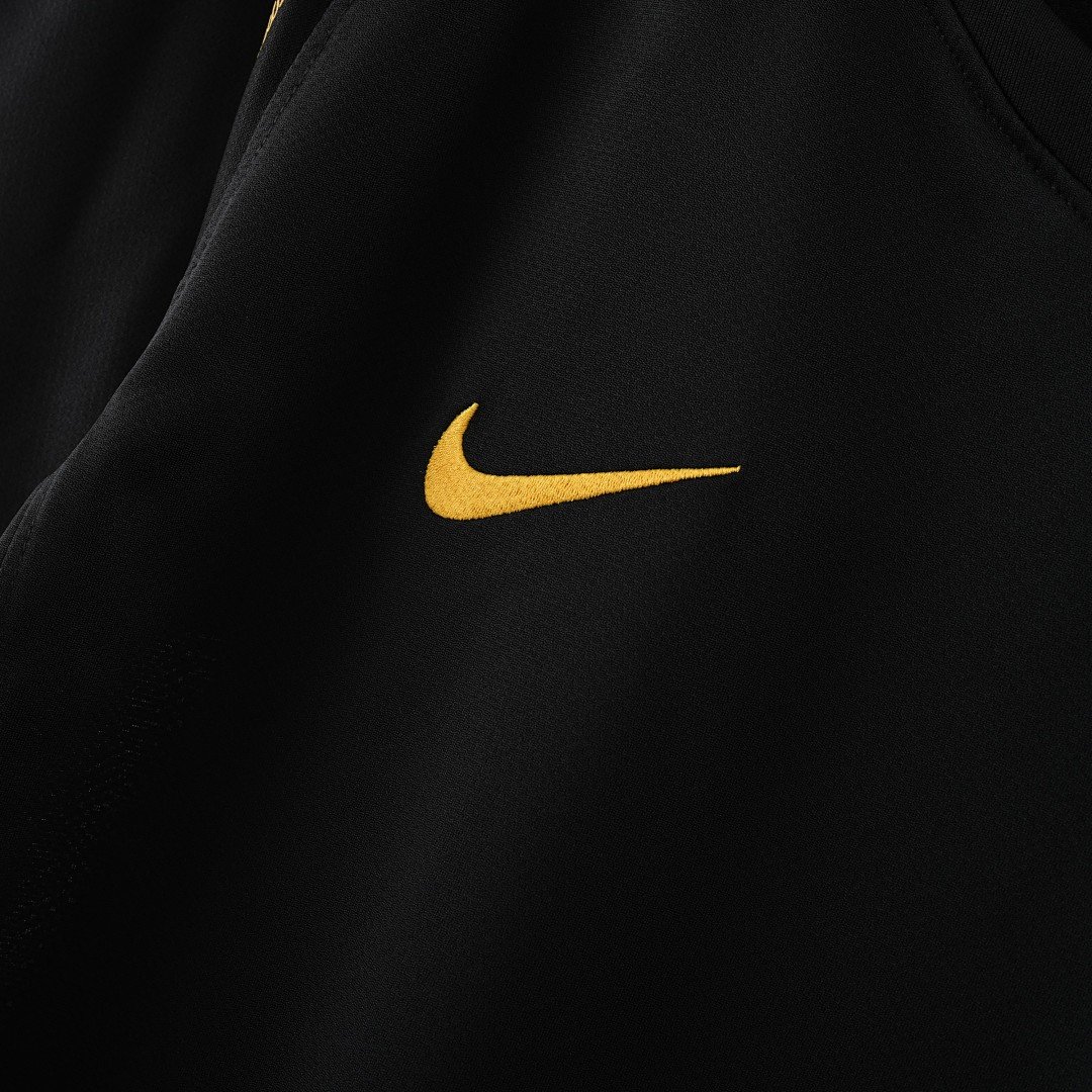 2006 Portugal Away Retro Football Jersey