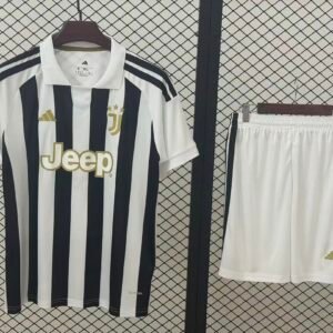 2026/27 Juventus Home Adult Jersey & Shorts Sets Football Jersey