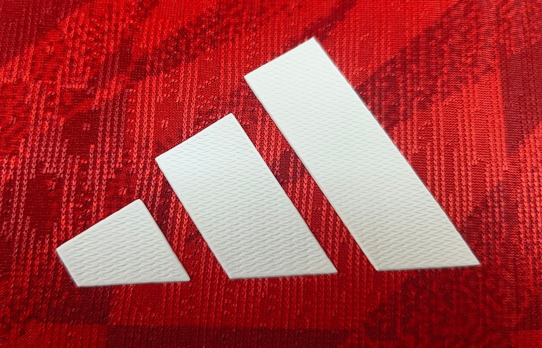 2026/27 Liverpool Player Version Football Jersey